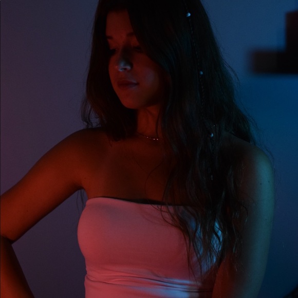 Meet your Posher, Meadow - Picture 1 of 1